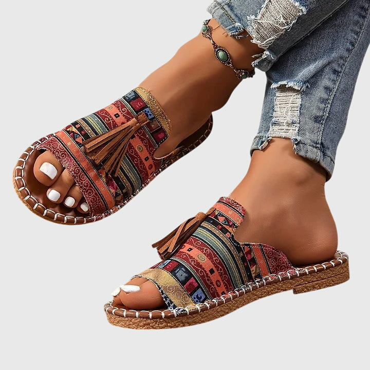 Lorraine women's sandals, orthopedic arch support, comfort footwear for active women.