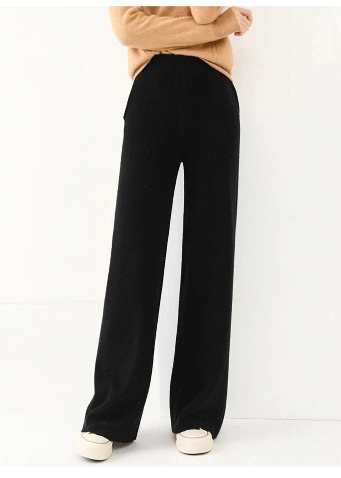 Natural fibers: women's merino wool wide-leg lounge pants, offering unparalleled softness