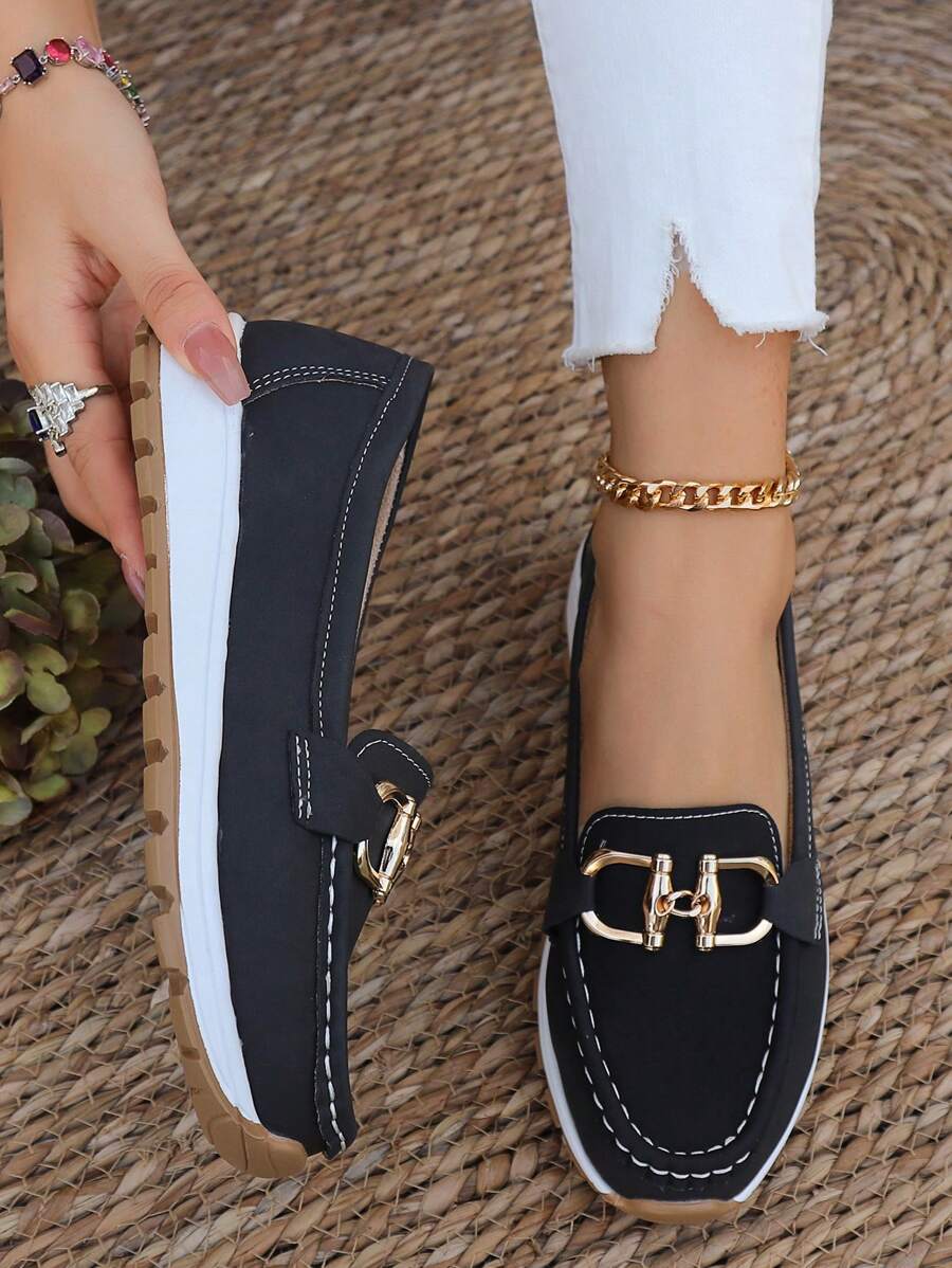 Women's Non-Slip Orthopedic Loafers in black, designed for all-day comfort & support.