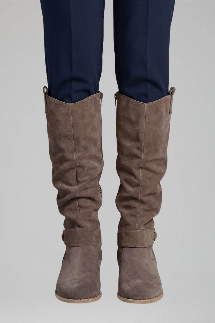 Practical women's orthopaedic boots, knee-high with a convenient side zipper, ensuring comfort & style in winter.