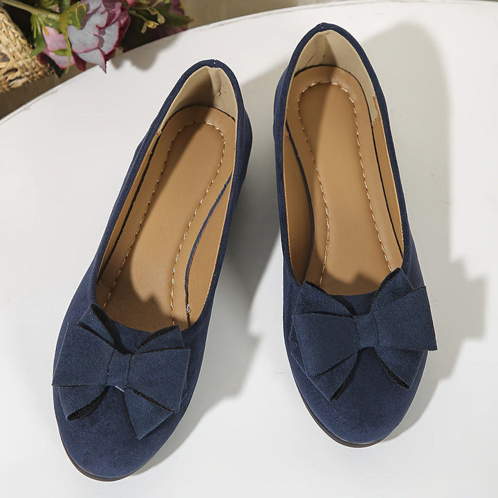 Chic women's orthopedic ballet flats, featuring a bow and superior arch support.