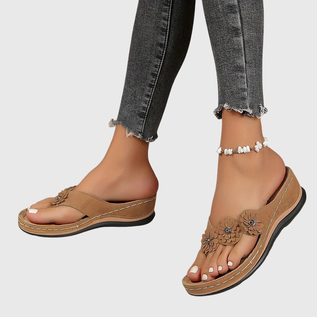 Healthy women's footwear: arch support flip flops for orthopedic pain relief & comfort.