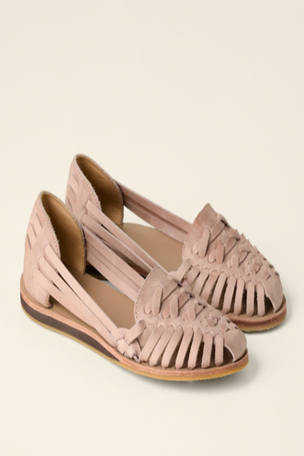 Comfortable women's summer wedge sandals with orthopedic design & arch support. Ideal casual footwear for versatile wear.