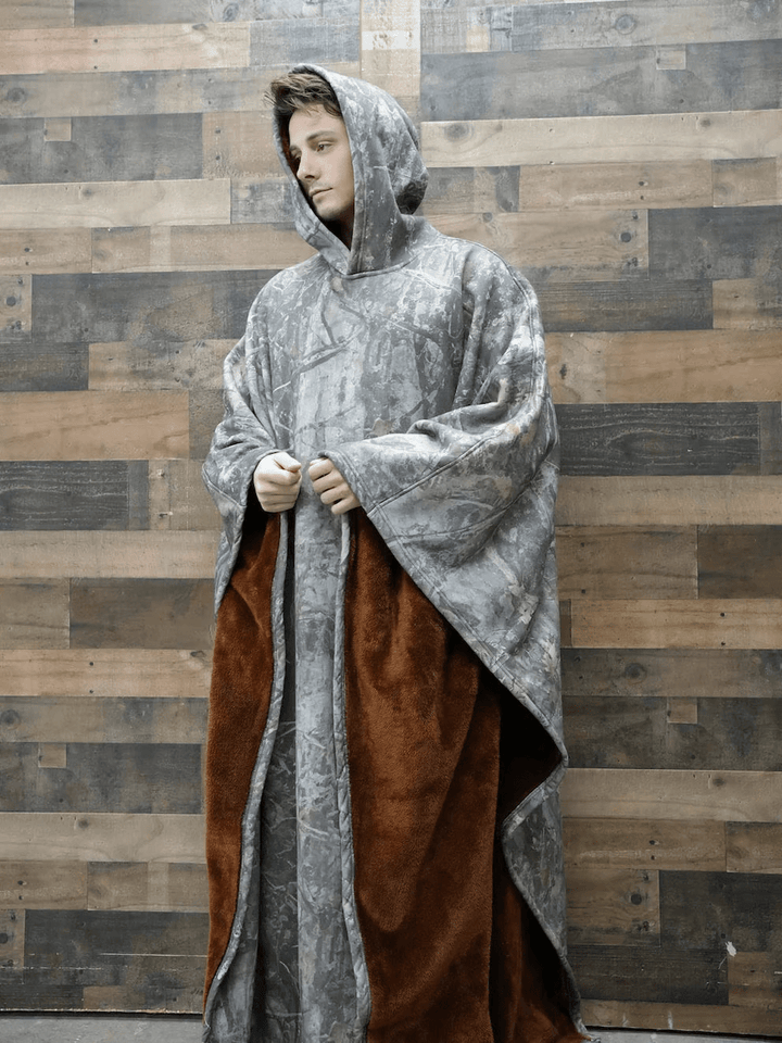 Oversized comfort hoodie for women, ideal for cozy, casual fashion.