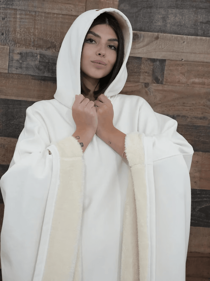 Everyday women's oversized hoodie, ultimate comfort and relaxed fit style.