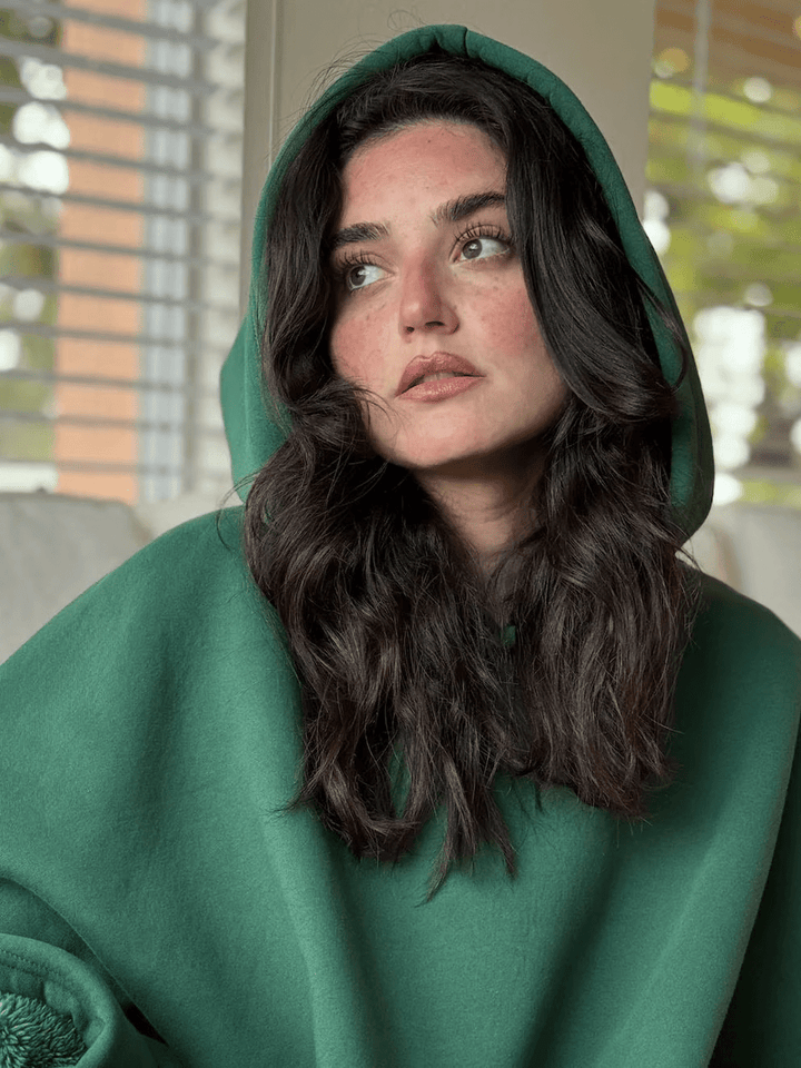 Women's oversized calming hoodie, ultimate comfort for chic loungewear.