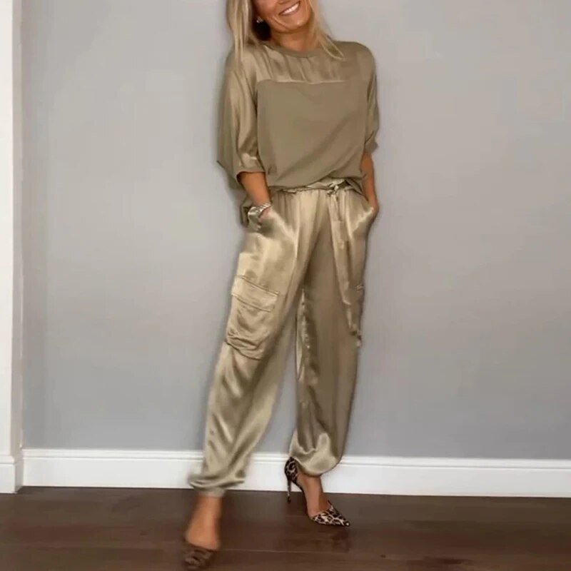 Women's plus size cargo pants set with drawstring waist. Comfy, casual two-piece outfit for everyday.