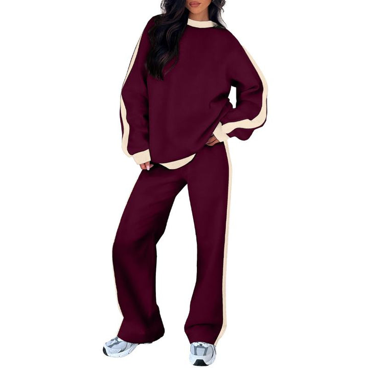 Close-up of the matching top from the women's cotton-blend lounge set, crew neck, premium fabric
