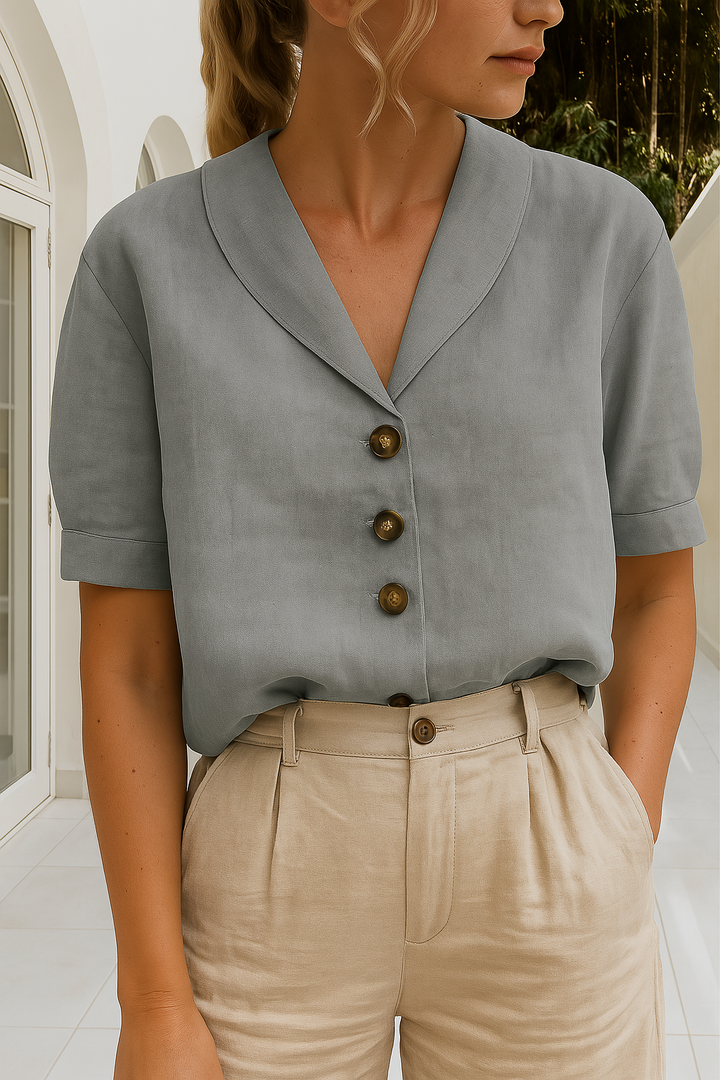 Breathable women's relaxed linen top, short sleeve design for effortless style and warm weather comfort.