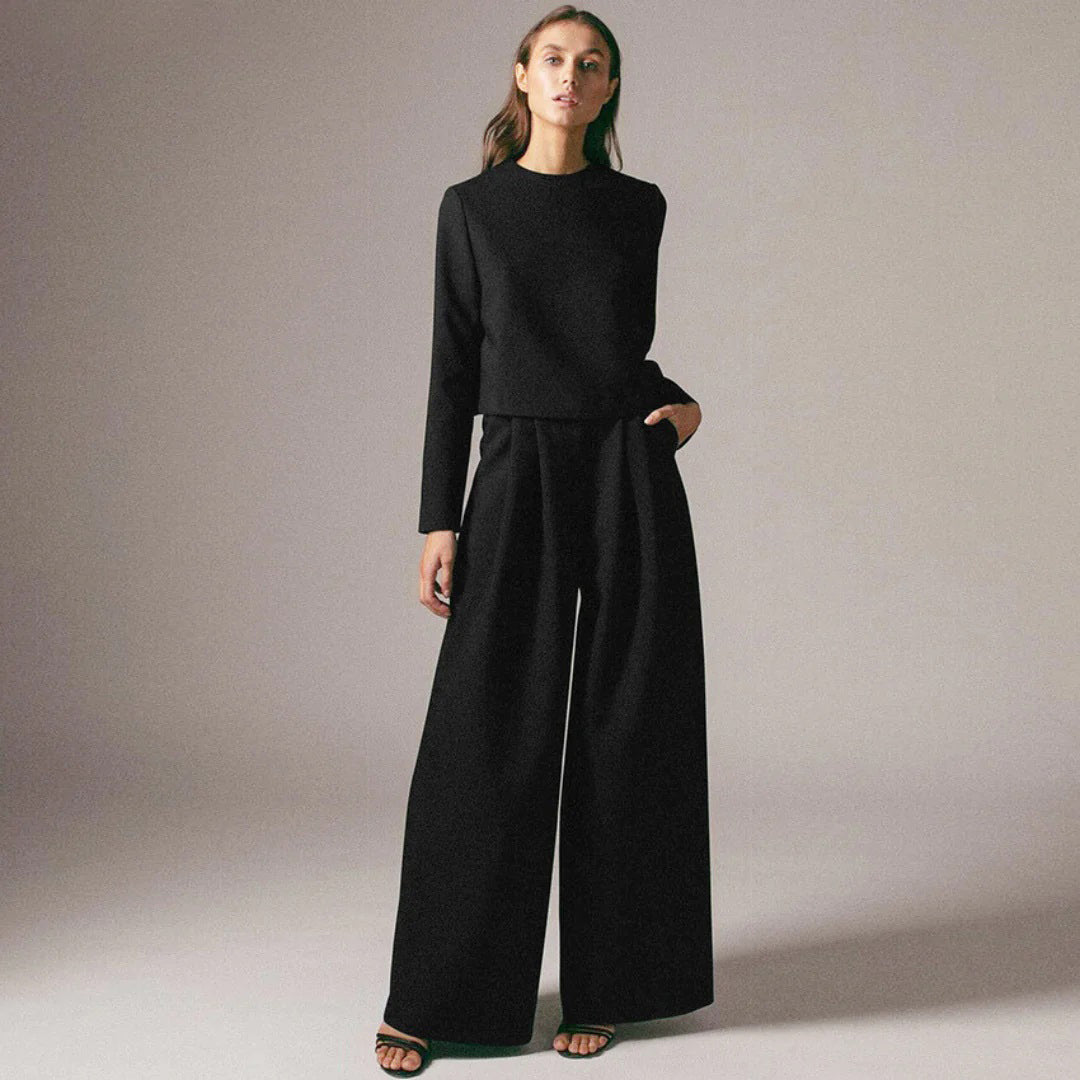 Spring fashion women's co-ord set, comfortable relaxed fit top & wide leg trousers, casual chic