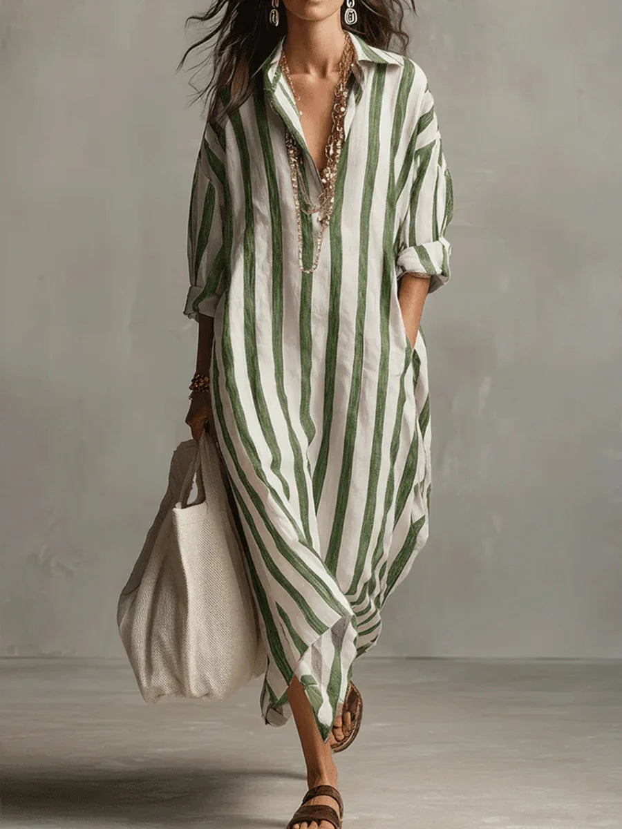 Comfortable women's casual long shirt dress. Relaxed fit, V-neck, three-quarter sleeve, ideal for summer relaxation.