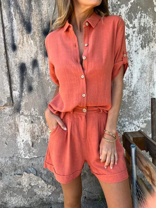 Fashionable women's two-piece set. Versatile for everyday style, spring/summer casual wear & travel.