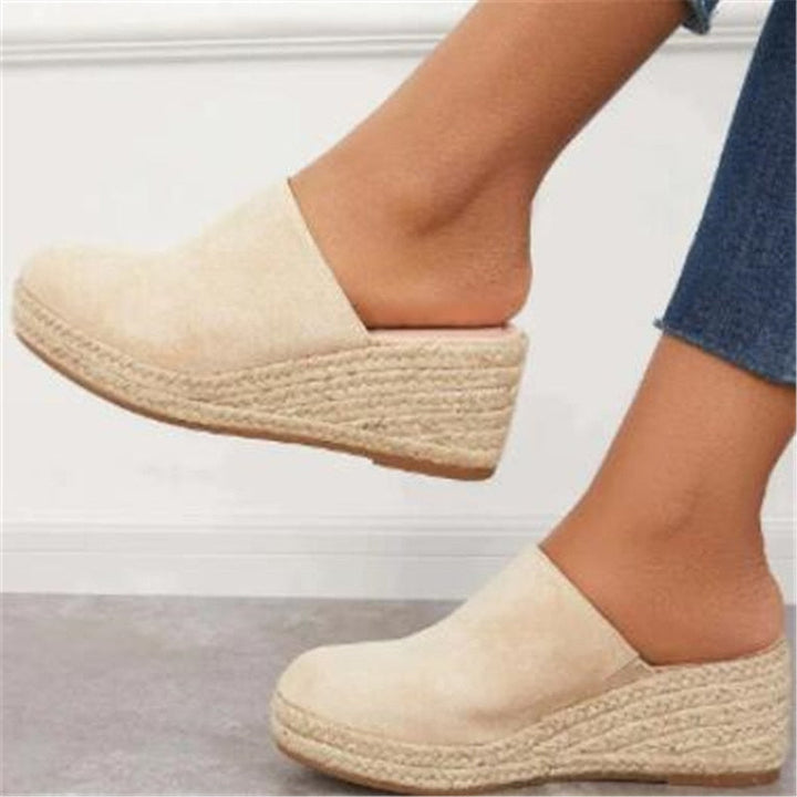Vera retro chic wedge sandals for women, stylish platform design, comfortable for everyday.