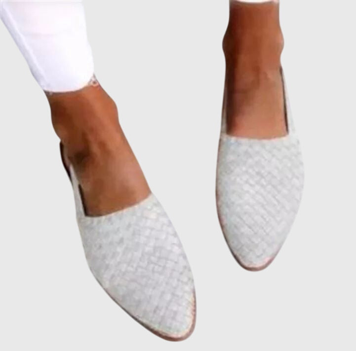 Summer-ready Selene women's orthopedic sandals offering essential arch support & comfort for walking.