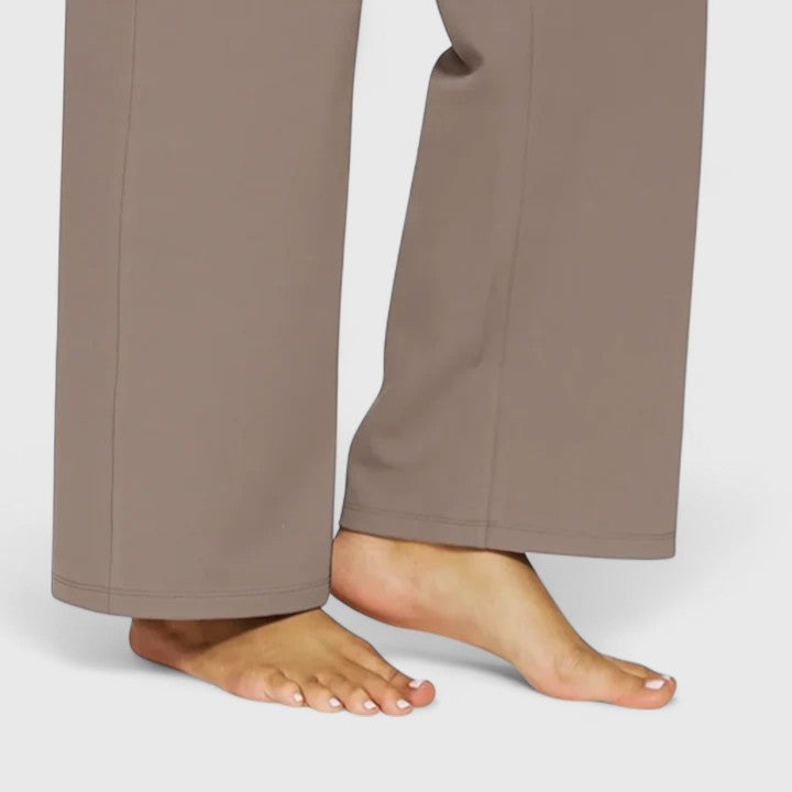 Elegant women's pull-on pants, designed for comfort & a smart, refined appearance.