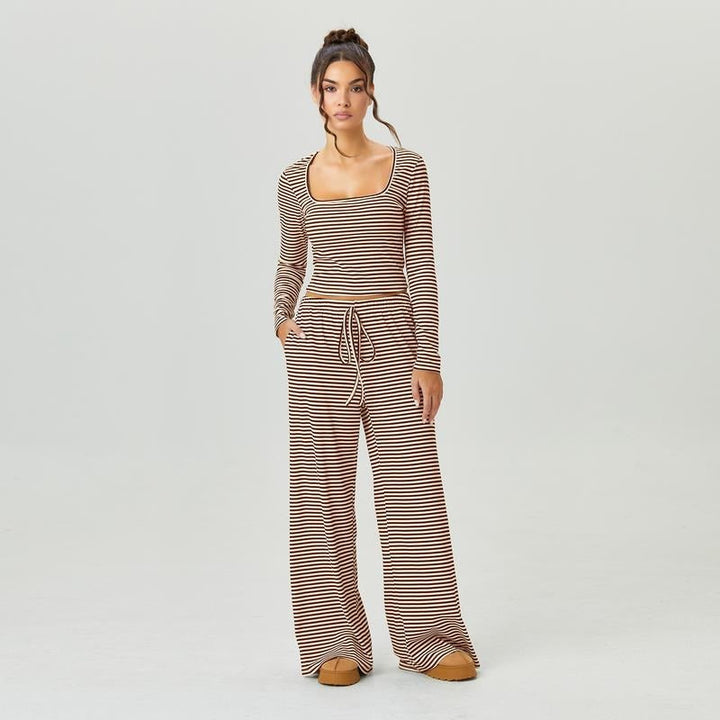 Casual women's stretch jersey lounge set, striped, with a square neck top and fashionable wide-leg pants.