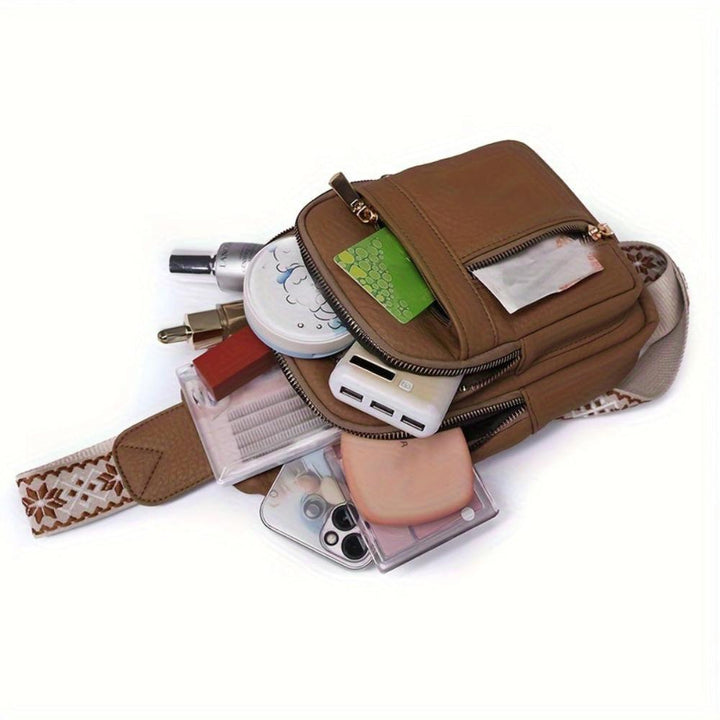 Women's stylish leather chest bag, perfect for everyday retro fashion and convenience.