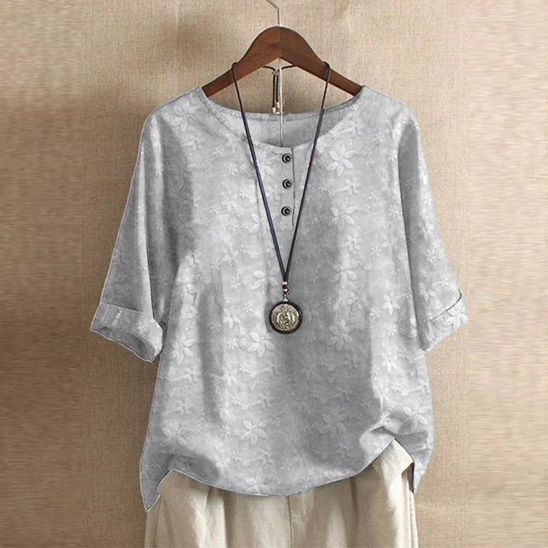 Bohemian style women's blouse, loose fit with long sleeves and a stunning vintage floral print for casual comfort.