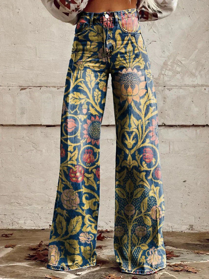 Vibrant floral print wide-leg women's pants, featuring a vintage design and a comfortable relaxed fit.