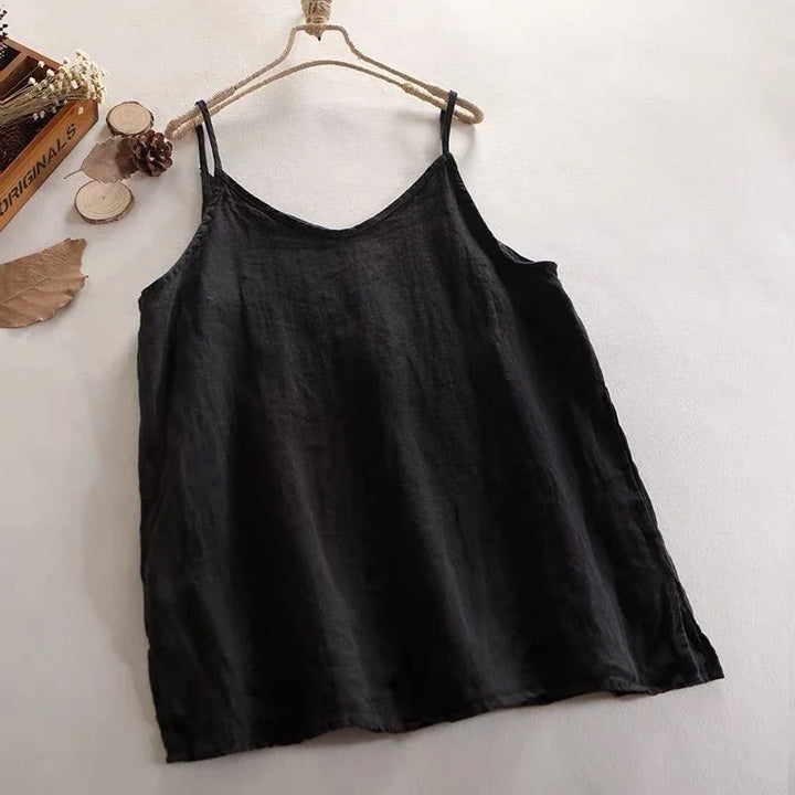 Stylish women's sleeveless linen cami, offering a comfortable and breathable fit for any casual occasion.