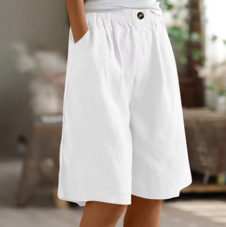 Soft fabric women's wide leg Bermuda shorts, breathable and comfortable for summer everyday wear.