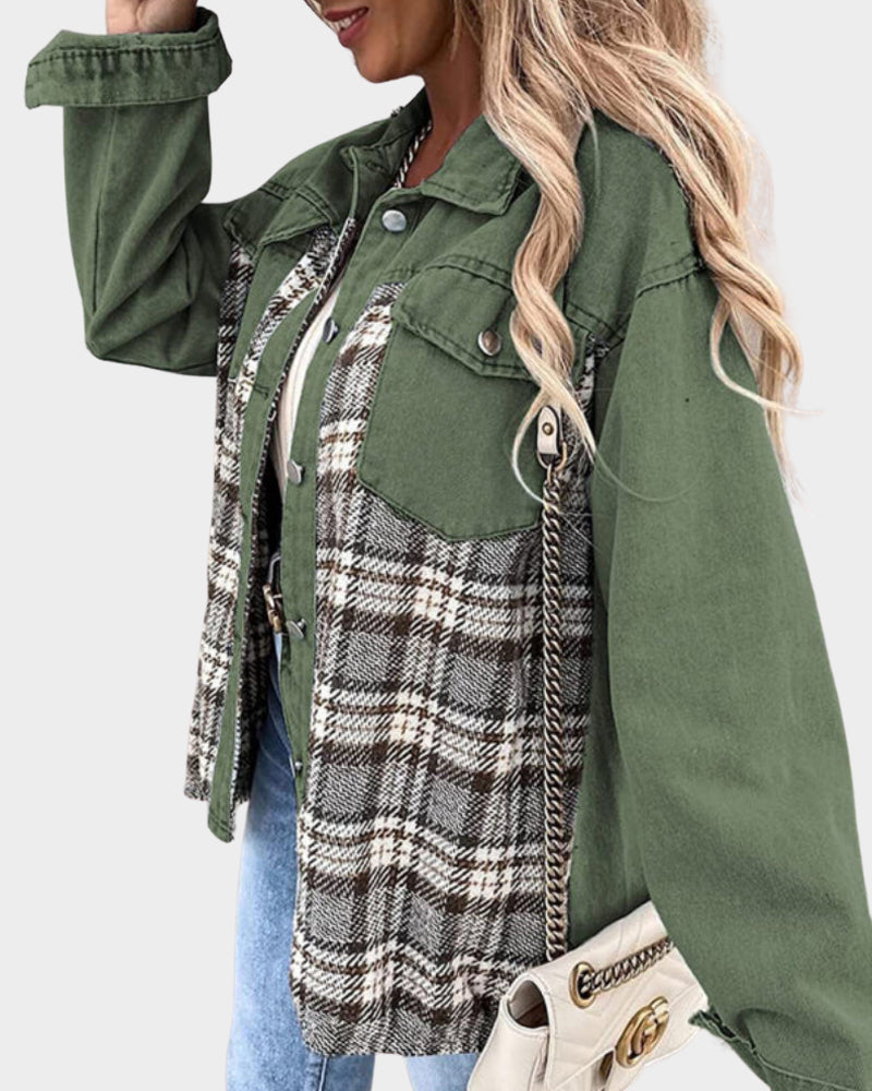 Versatile women's casual denim jacket with long sleeves & stylish button-front for everyday chic.